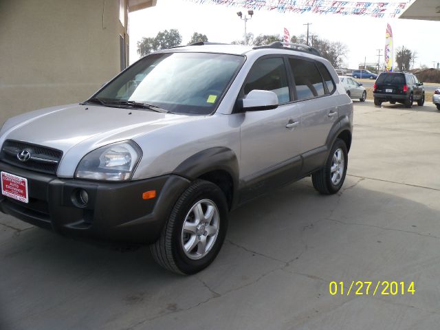 2005 Hyundai Tucson Unknown