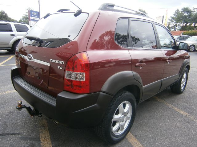 2005 Hyundai Tucson 40th Anniversary Edition