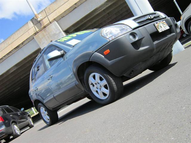 2005 Hyundai Tucson Unknown
