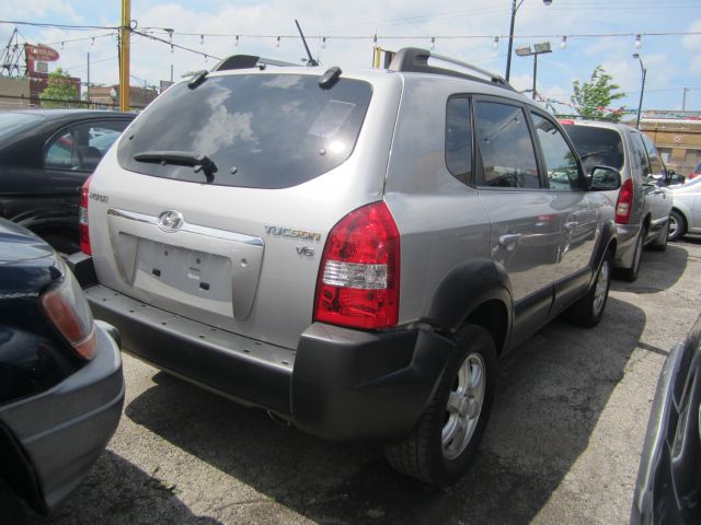 2005 Hyundai Tucson SLT Quad