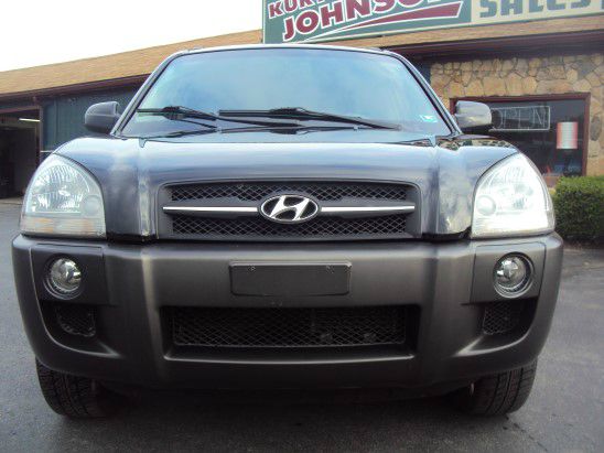 2006 Hyundai Tucson 2002 Saturn