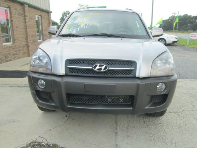 2006 Hyundai Tucson 2002 Saturn