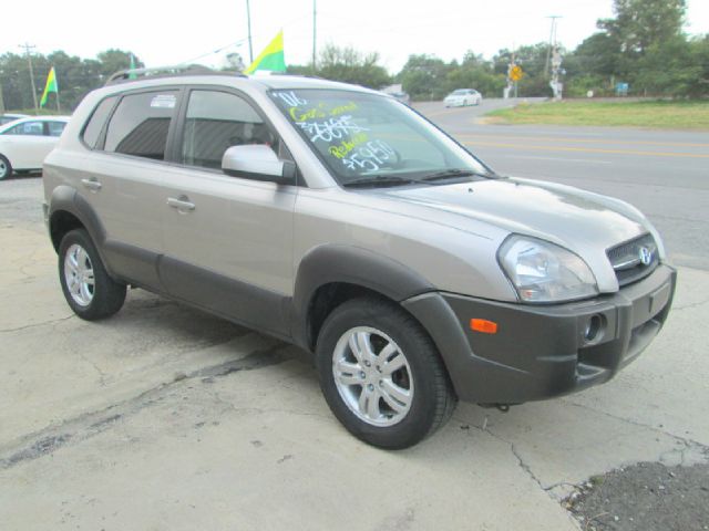 2006 Hyundai Tucson 2002 Saturn