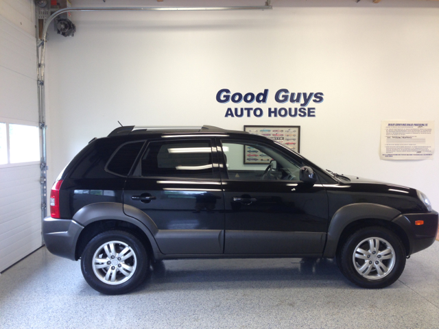 2006 Hyundai Tucson 2002 Saturn