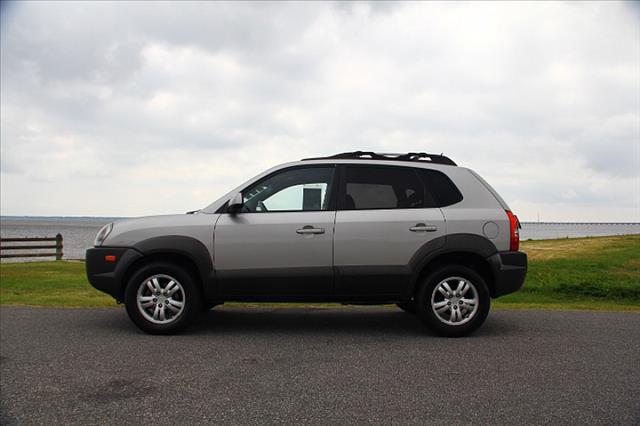 2006 Hyundai Tucson Unknown