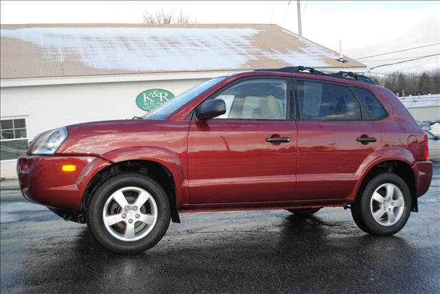 2006 Hyundai Tucson S Sedan