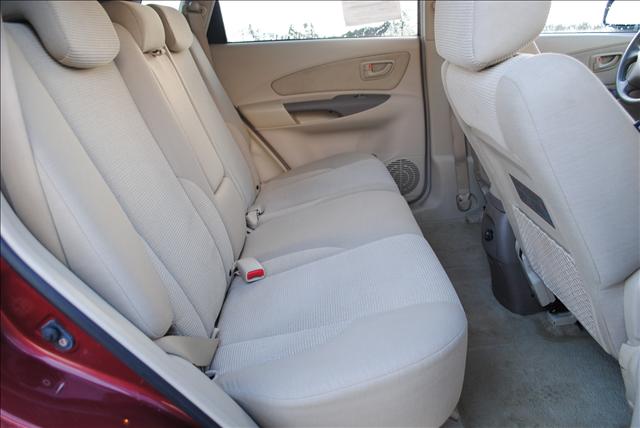 2006 Hyundai Tucson S Sedan