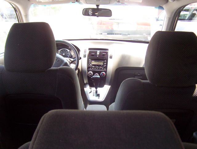 2006 Hyundai Tucson 2002 Saturn