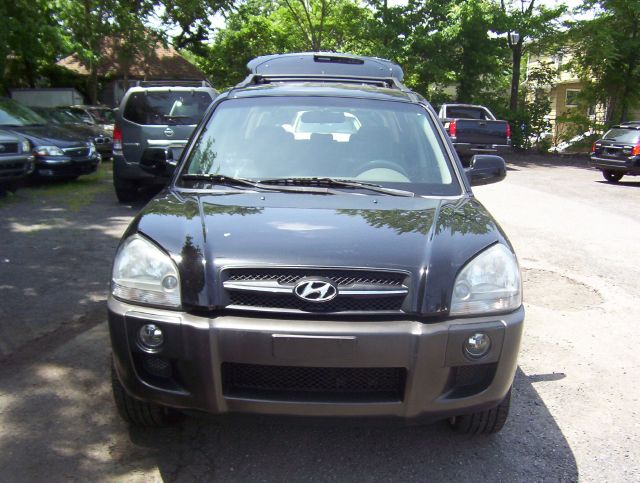 2006 Hyundai Tucson 2002 Saturn