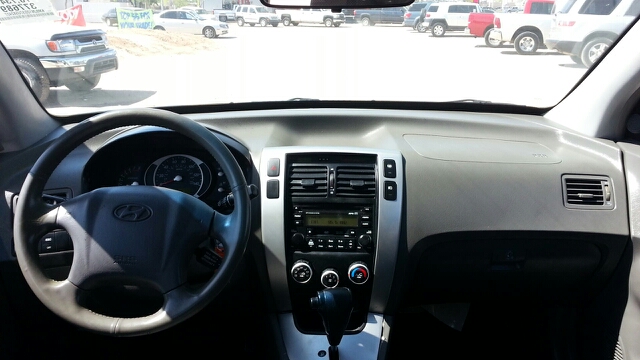 2007 Hyundai Tucson Silverado 4wd