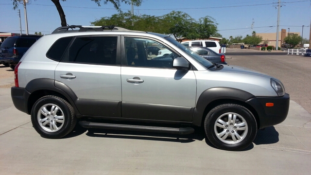 2007 Hyundai Tucson Silverado 4wd