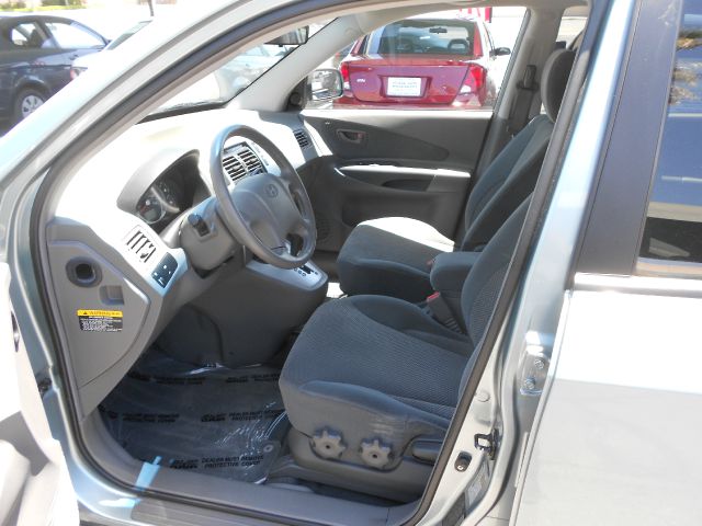 2007 Hyundai Tucson Silverado 4wd