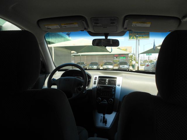 2007 Hyundai Tucson Silverado 4wd