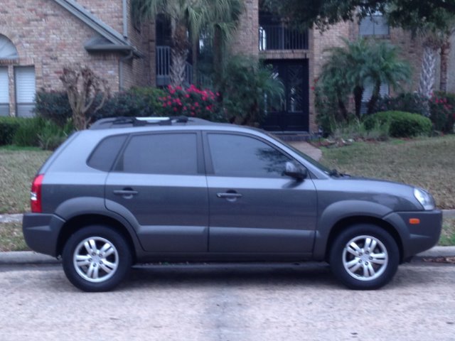 2008 Hyundai Tucson Silverado 4wd