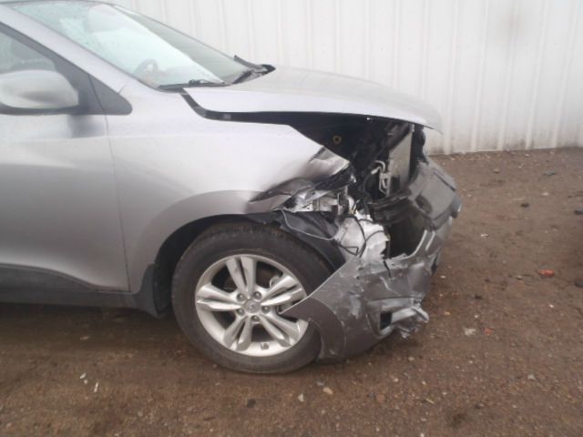 2011 Hyundai Tucson SLT 25