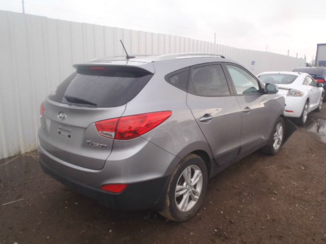 2011 Hyundai Tucson SLT 25
