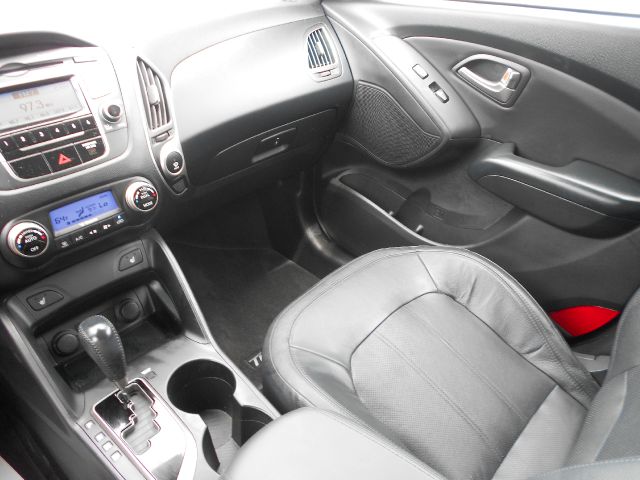 2011 Hyundai Tucson Unknown