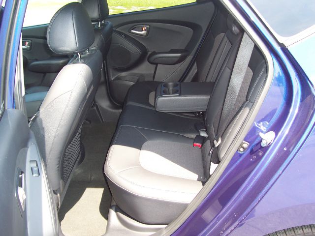 2012 Hyundai Tucson Slt 1-owner 4x4 X-cab