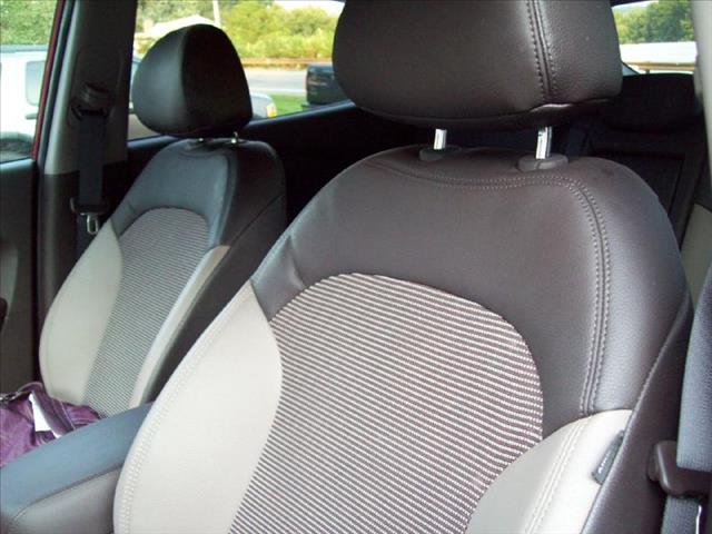 2013 Hyundai Tucson Luxury Performance 3.6L V6 /Pre Certified