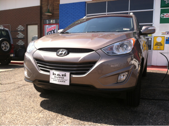 2013 Hyundai Tucson Base Manual