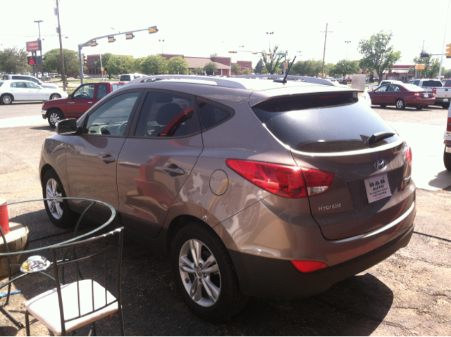 2013 Hyundai Tucson Base Manual