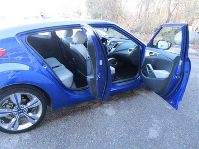 2012 Hyundai Veloster Sport V6 COLD AIR