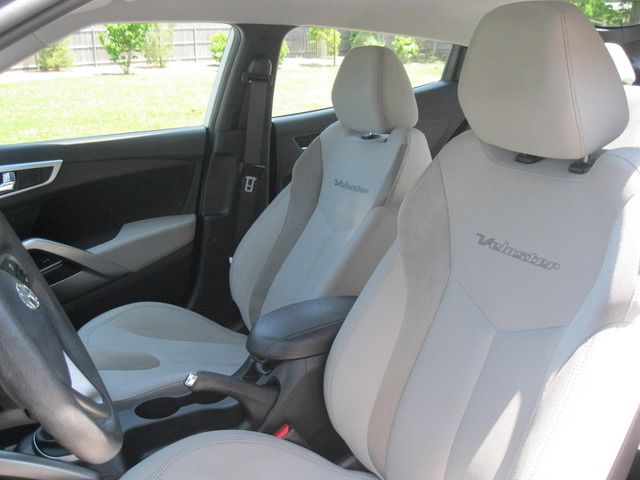 2012 Hyundai Veloster Unknown