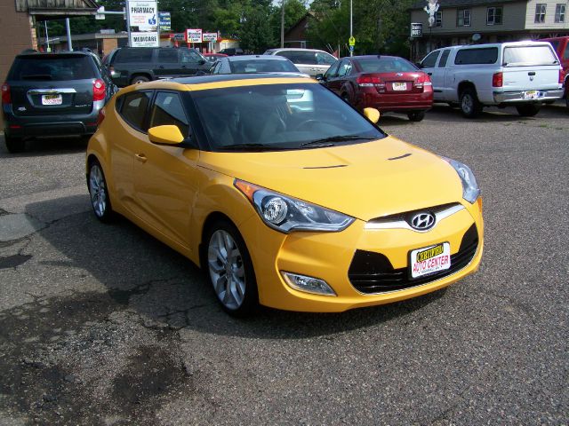 2012 Hyundai Veloster 4WD 4DR V6 SR5 (SE) 4X4 SUV