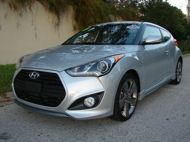 2013 Hyundai Veloster Series 4