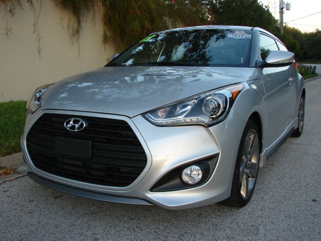 2013 Hyundai Veloster Series 4