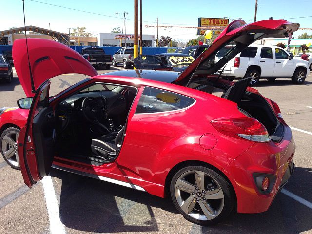 2013 Hyundai Veloster Base