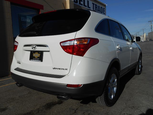 2007 Hyundai Veracruz FWD 4dr Sport