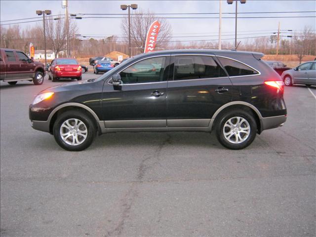 2008 Hyundai Veracruz FWD 4dr Sport