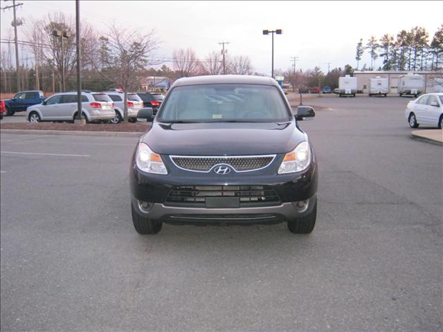 2008 Hyundai Veracruz FWD 4dr Sport