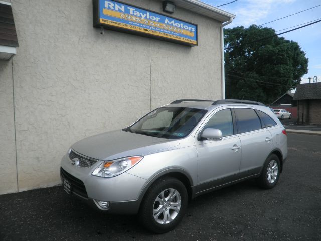 2010 Hyundai Veracruz FWD 4dr Sport