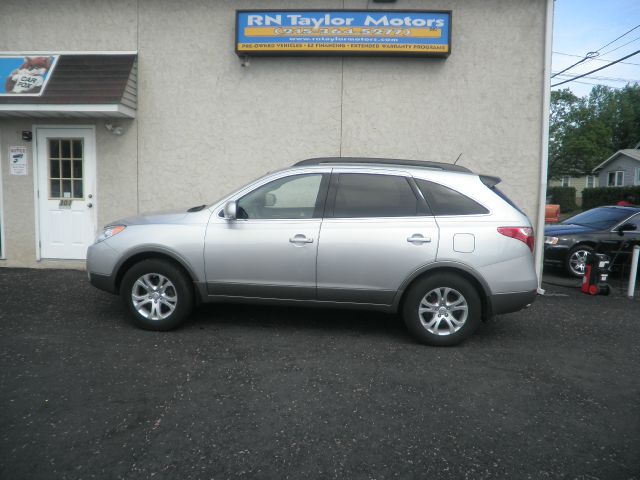 2010 Hyundai Veracruz FWD 4dr Sport