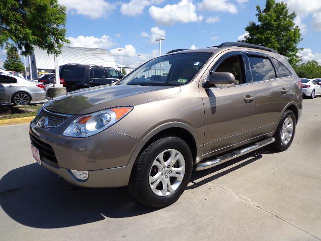 2011 Hyundai Veracruz Crewcab SLE 4X4