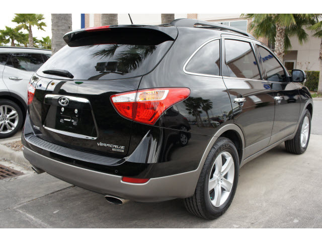 2011 Hyundai Veracruz S Coupe