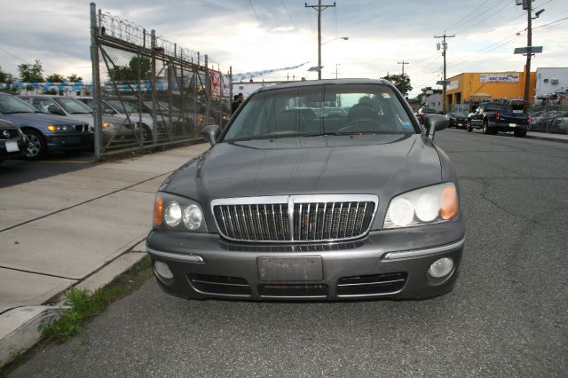 2001 Hyundai XG300 ESi