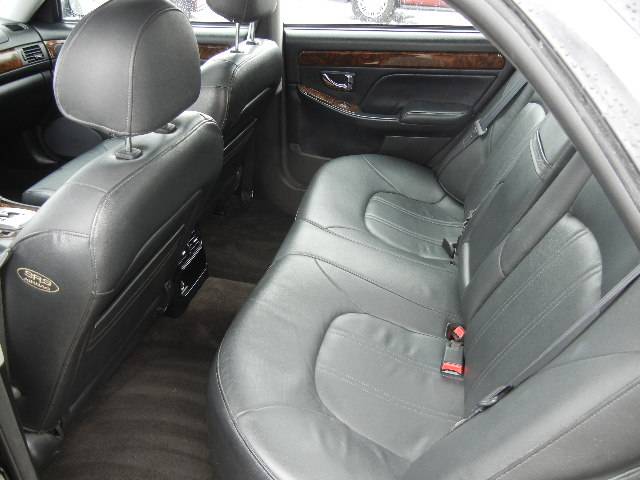 2001 Hyundai XG300 ESi