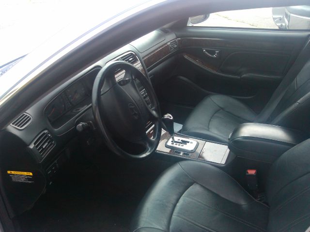 2001 Hyundai XG300 ESi