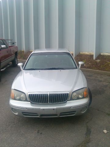 2001 Hyundai XG300 ESi