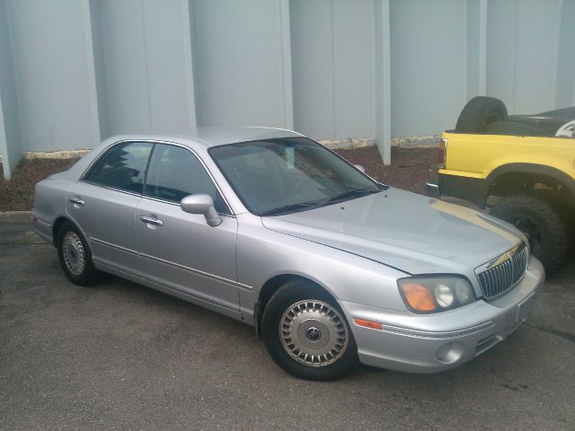2001 Hyundai XG300 ESi