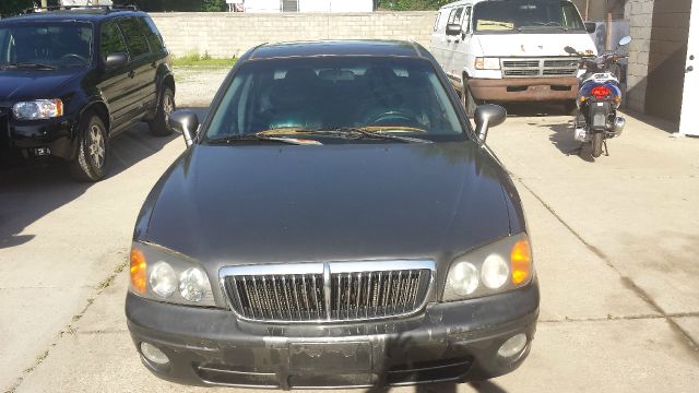 2001 Hyundai XG300 CREW CAB XLT Diesel