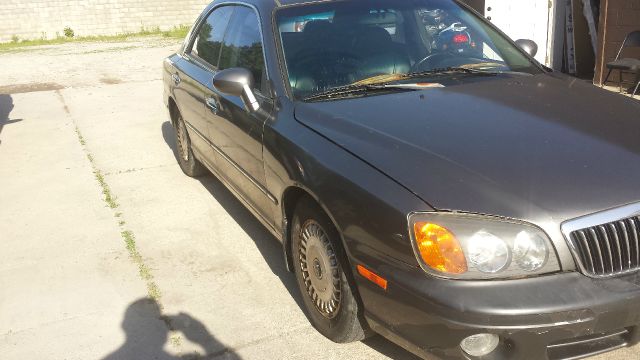 2001 Hyundai XG300 CREW CAB XLT Diesel