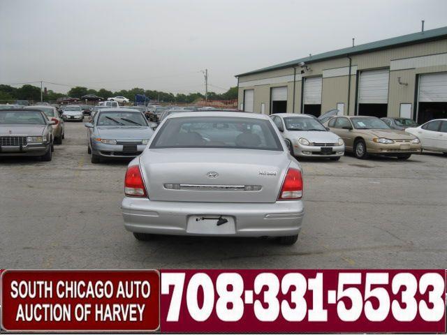 2001 Hyundai XG300 ESi