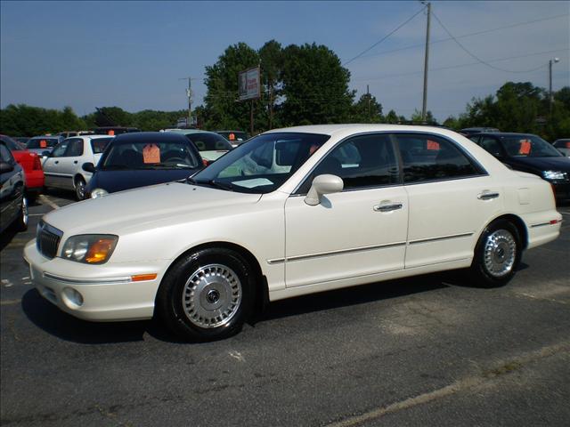 2001 Hyundai XG300 ESi