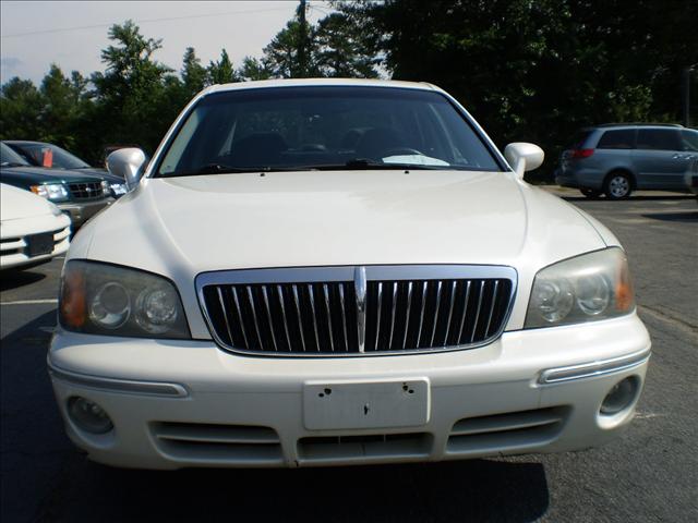 2001 Hyundai XG300 ESi