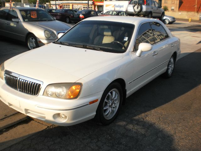 2002 Hyundai XG350 Base