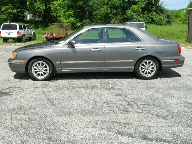 2002 Hyundai XG350 ESi